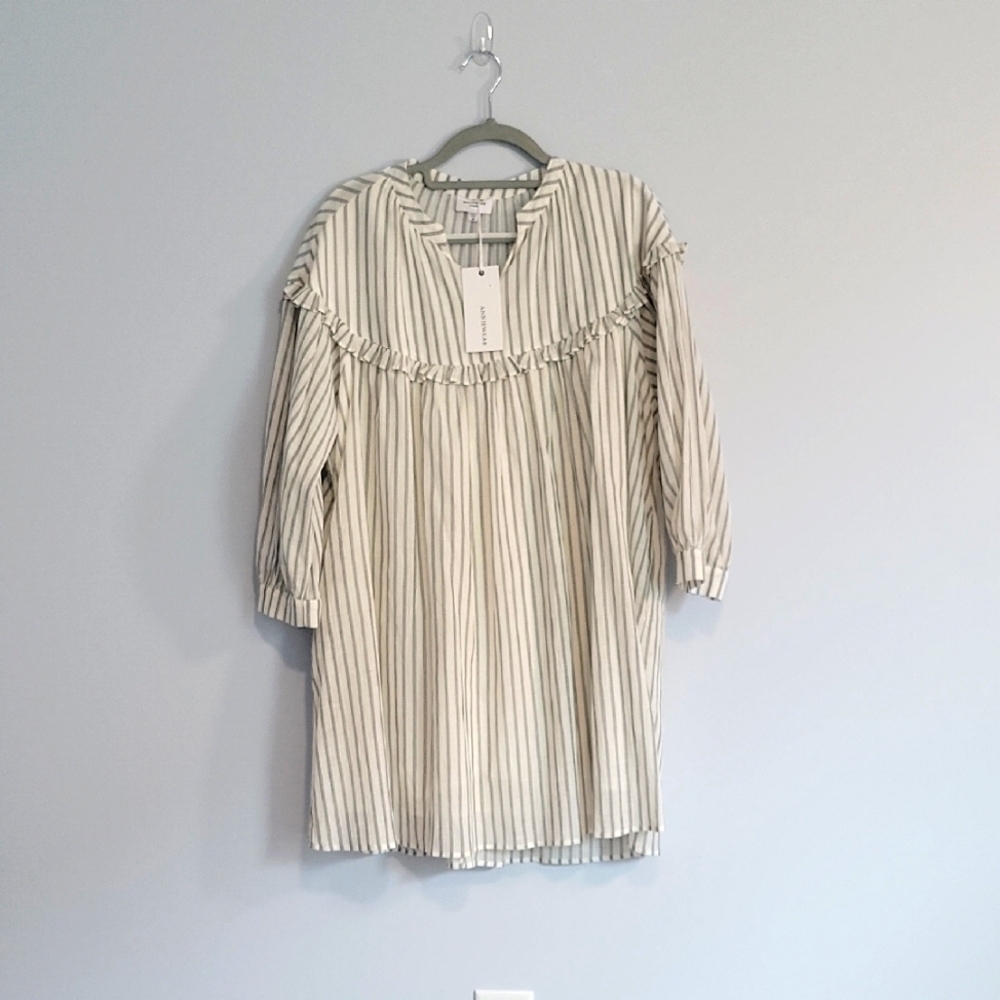 Chic Striped Mini Dress in Cream